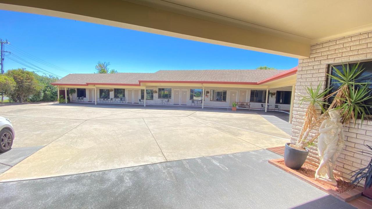 Sapphire City Motor Inn Inverell Bagian luar foto