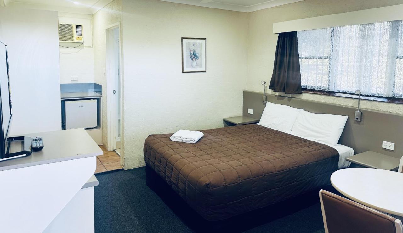 Sapphire City Motor Inn Inverell Bagian luar foto